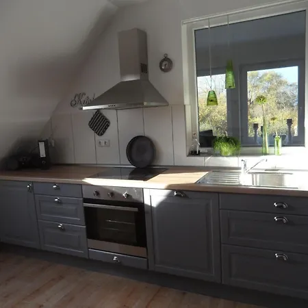 Grosse In Diekmannshausen By Interhome Lejlighed Schweiburg