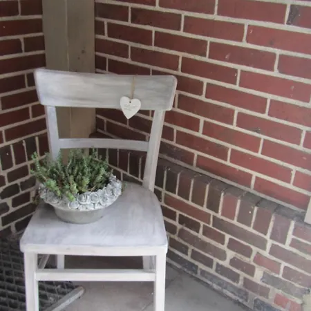 Grosse In Diekmannshausen By Interhome Daire